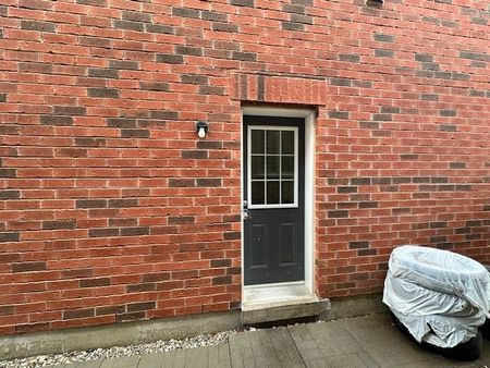 For Lease - 1 Dinosaur Street Unit# Lower, Brampton, Ontario - Photo 2