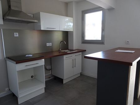 Location Appartement 2 pièces 44m² MONTPELLIER 34000 - Photo 2