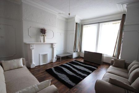 6 bedroom house to rent - Photo 3