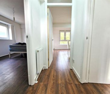 1 bedroom property to rent - Photo 4