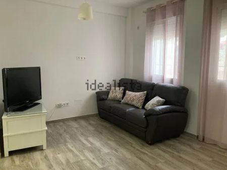 Alquiler de piso en Calle Periodista Pepe Vallecillo, 5 - Photo 5