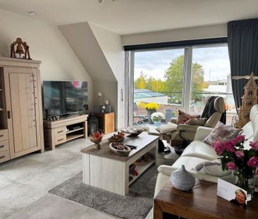 instapklaar en lichtrijk appartement met twee slaapkamers en grote ... - Photo 6