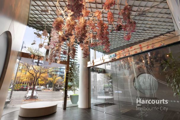 Fifty Albert! - Photo 1