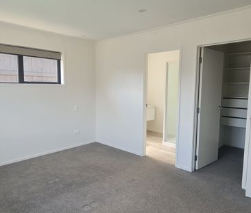 Modern Living in Lockerbie Estate - Photo 3