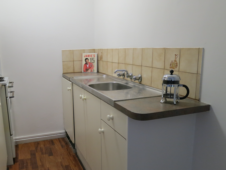 Unit 9, 8 Robert Street, Elwood, VIC - Photo 3