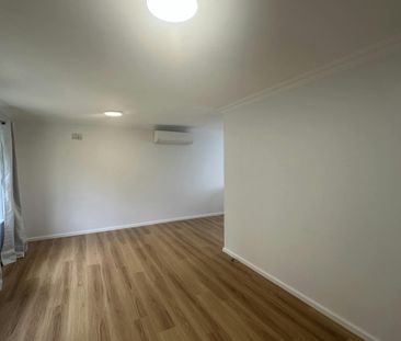 Neat & Convenient 2-Bedroom Unit - Photo 1