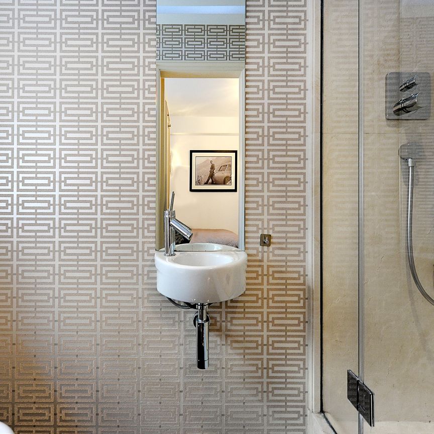 Rutland Court, London, SW7 - Photo 1