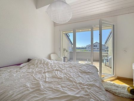 Joli appartement de 2,5 pces au 2ème étage avec balcon - Photo 2