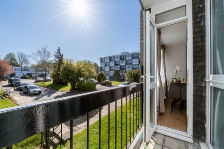 1 Bed Flat, Ashbourne Court, N12 - Photo 4