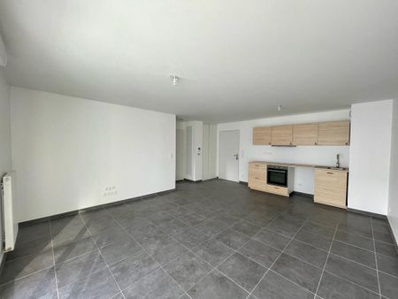 Location Appartement 2 pièces 48m² LA RAVOIRE 73490 - Photo 4