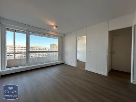 Appartement à louer 1 pièce 31.67m² - Photo 2