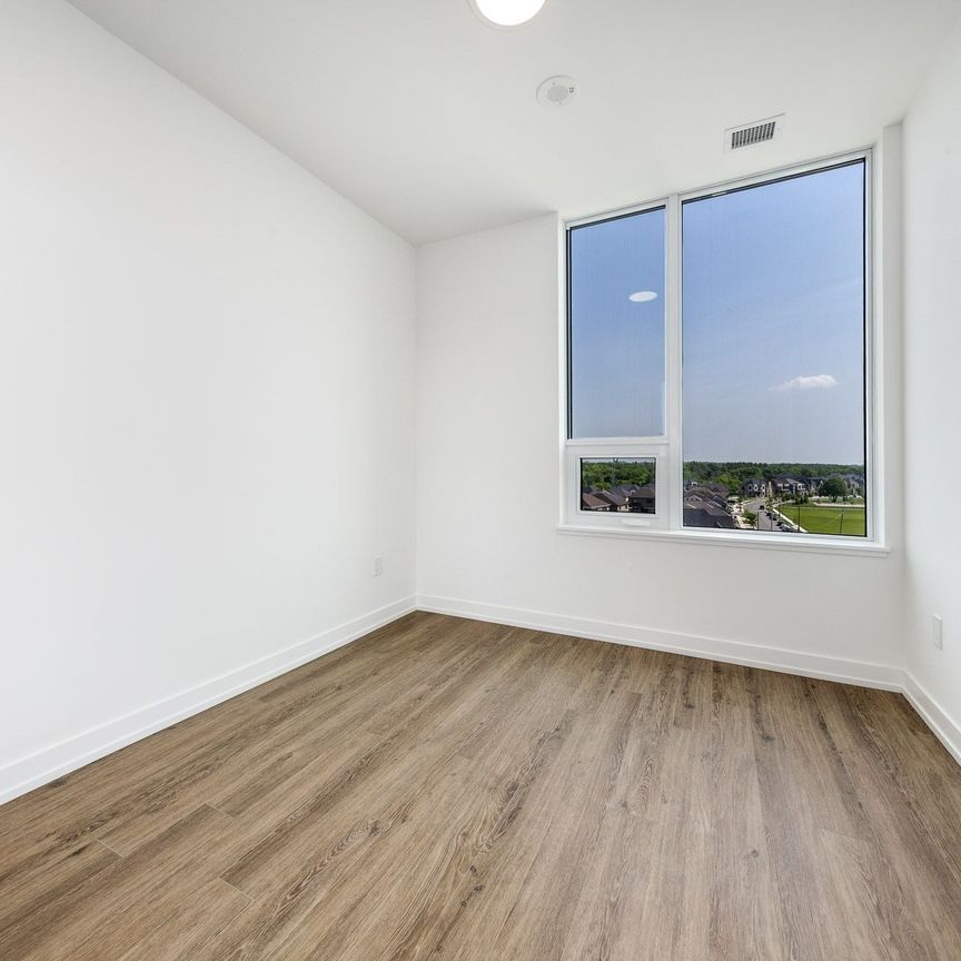 For Lease - 2501 Saw Whet Boulevard Unit# 611, Oakville, Ontario - Photo 1