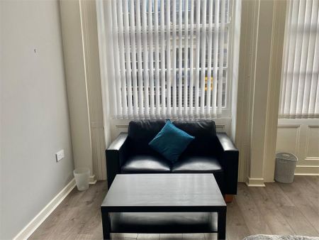 Studio to rent - Photo 3