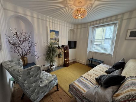 3 bedroom terraced house to rent - Photo 5