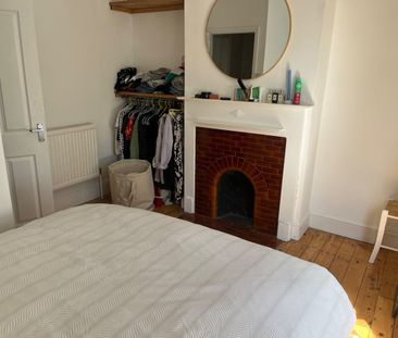 1 Bed Flat, Marsala Road, SE13 - Photo 5