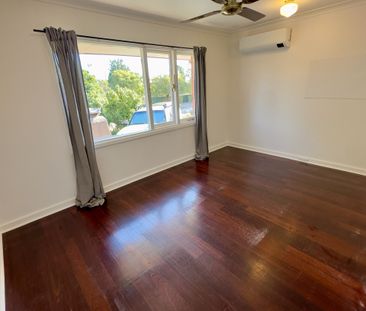 11 Curlington Cres, Balga, WA 6061 - Photo 2