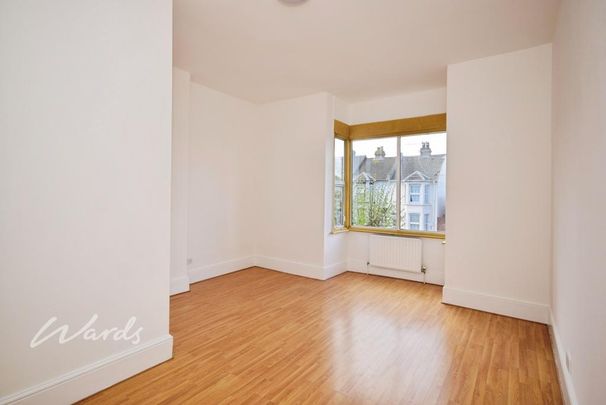 4 bedroom terraced house to rent - Photo 1