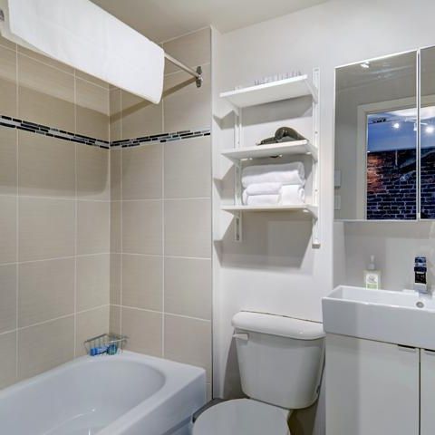 Loft entièrement meublé à louer Saint-Jean-Baptiste janvier 2026 - Photo 1