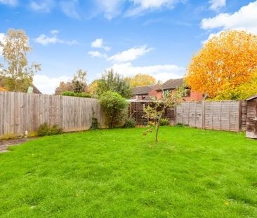 Delapre Drive, Banbury - Photo 2