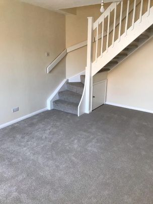 2 bedroom semi-detached house to rent - Photo 1