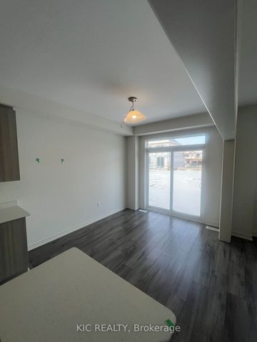 Semi-Detached Home For Lease | X8026218 - Photo 2