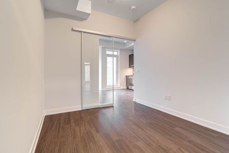 For Lease - 430 Square One Drive Unit# 322, Mississauga, Ontario - Photo 2