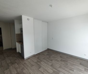 Location Appartement 1 pièce 22m² FRANQUEVILLE ST PIERRE 76520 - Photo 4