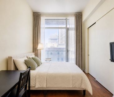 Appartement - 602-1155 Rue de la Montagne - Photo 1