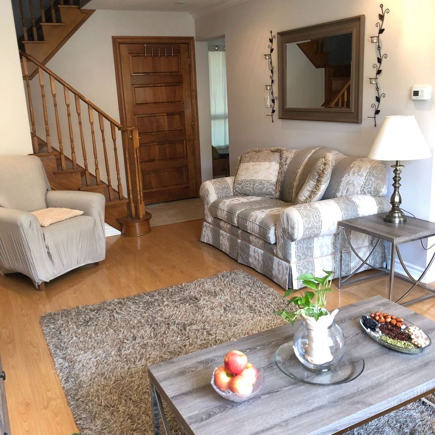 For Lease - 41 Draper Boulevard Unit# Main, Vaughan, Ontario - Photo 1