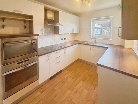 2 Bedroom Apartment for rent in Fewston Way, Lakeside, Doncaster - Photo 5