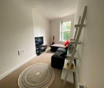 Aigburth Road, Aigburth, Liverpool, L17 - Photo 2