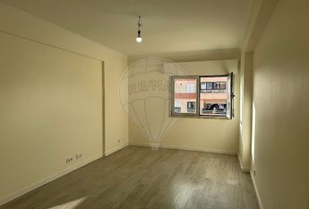 Apartamento T2 em Lisboa