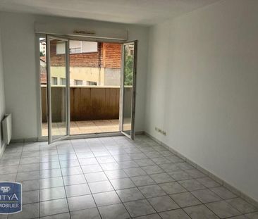 Location Appartement 2 pièces 38m² ST MARTIN D HERES 38400 - Photo 1