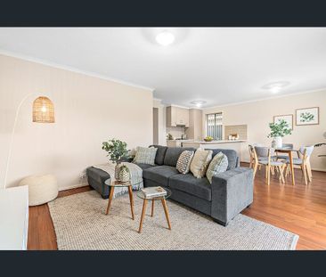 Neat Four Bedroom Home - Photo 3