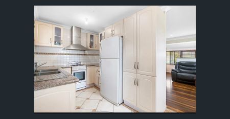 Sublet of a 3-bedroom house - Photo 2