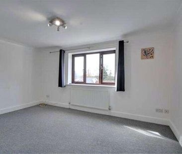 Crossways Road, Grayshott, Hindhead, Hampshire, GU26 - Photo 3