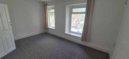 School Road, Jersey Marine, NEATH - Photo 5