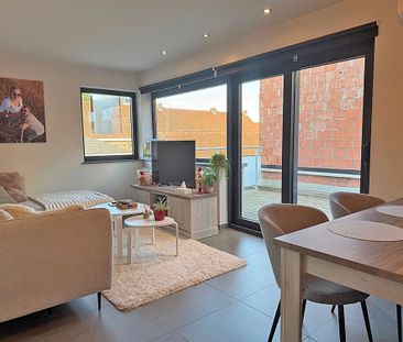 APPARTEMENT (duplex) met 2 slaapkamers, terras & bureau (babykamer) - Foto 1