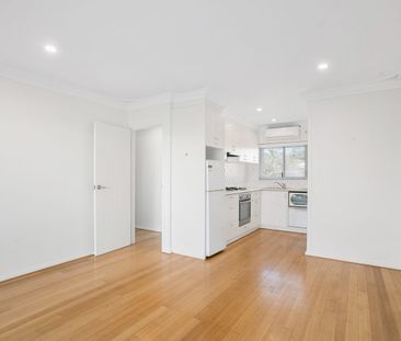 THIS IS A MUST SEE! - Photo 6