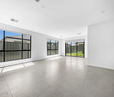 24 Laurina Street, Kalkallo, Vic 3064 - Photo 3