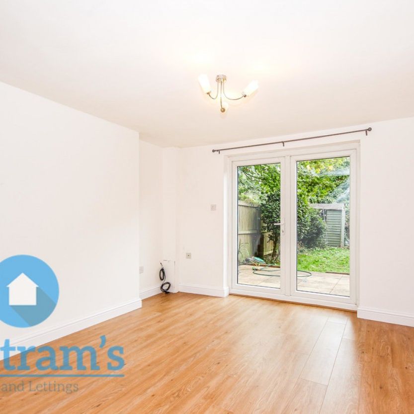 2 bed End Terraced House for Rent - Photo 1