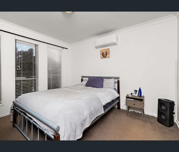 FOUR BEDROOM HOME - Photo 4