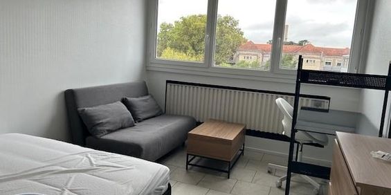 Location Appartement 1 pièce 18m² BORDEAUX 33000 - Photo 3