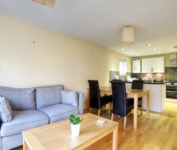 2 Bedroom Flat to Rent in Three Bridges 22-28 Whites Grounds, Londo... - Photo 4