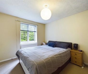 2 bedroom maisonette to rent - Photo 3