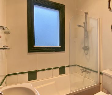 9B Ross Street, Kilbirnie - Photo 6