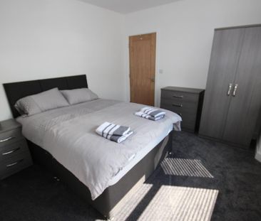 1 bedroom in a house share to rent - Photo 5