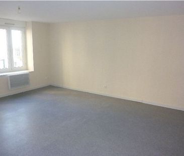 Location Appartement 4 pièces 76m² - Photo 2