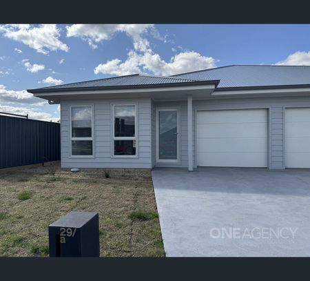 29a Briggs, Goulburn, NSW 2580 - Photo 2