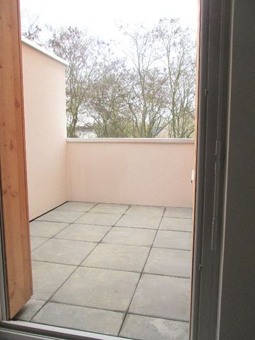 Location Appartement 3 pièces 66m² ST JACQUES DE LA LANDE 35136 - Photo 5
